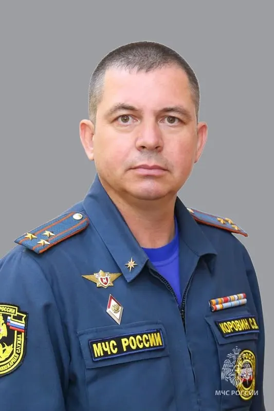 Президент подписал указ о назначении полковника внутренней службы Сергея Коровина руководителем краевого управления МЧС. У нового начальника более 25 лет службы и множество государственных наград.