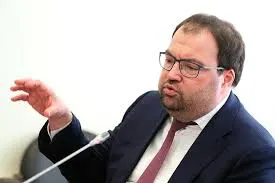 Глава Минцифры рассказал на IT‑завтраке ПМЭФ‑2026, что внедрение механизмов проверки возраста пользователей — вопрос ближайшей повестки.