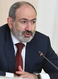 Премьер-министр Армении объявил о мерах поддержки производителей, столкнувшихся с ограничениями на экспорт в Россию: планируются компенсации убытков, помощь в повышении качества продукции и поиск альтернативных рынков сбыта.