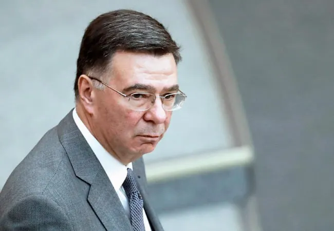 Заместитель министра иностранных дел Александр Панкин на Петербургском международном экономическом форуме заявил, что российская экономика устойчива и не соответствует ярлыку «бензоколонка».