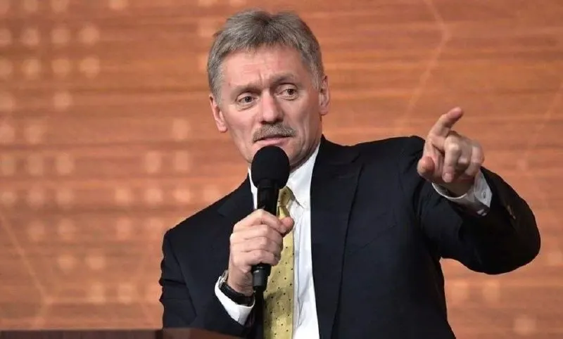 Пресс‑секретарь Кремля заявил, что спецоперация может быстро закончиться при соответствующем решении Киева, назвал удар по колледжу в Старобельске намеренным и подтвердил, что Москва остаётся открытой к мирным переговорам при реальных шагах со стороны Киева.