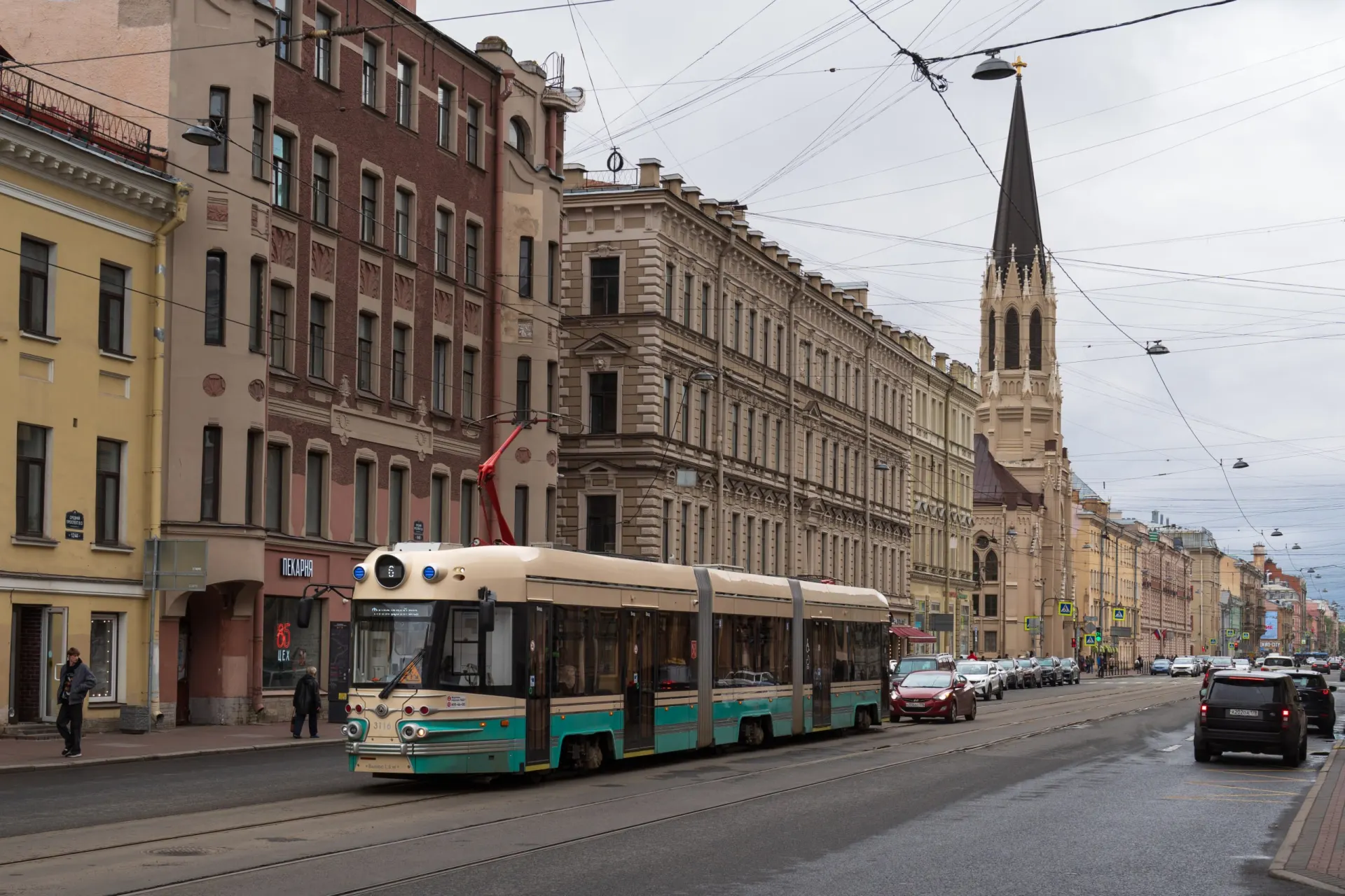 Петербург начнет тестировать беспилотный общественный транспорт по&nbsp;указу президента