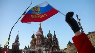 На фоне спада ВВП, снижения спроса и роста налоговой нагрузки объем просроченных долгов российских компаний друг перед другом обновил исторический максимум и превысил 8 трлн рублей, что уже сопоставимо с несколькими региональными бюджетами вместе взятыми.