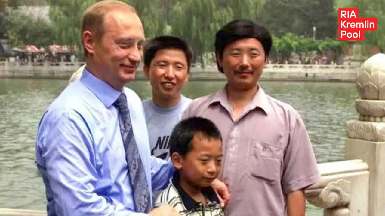 Парень с той фотоснимка сделал карьеру инженера, учился в Москве и заявил, что хотел бы рассказать об этом президенту.