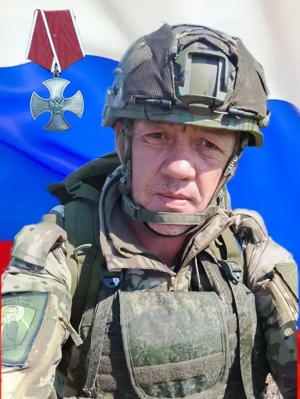 Сергей Бобыкин из села Шарагол подписал контракт в марте 2026 года и погиб в бою; ранее в семье погибли его младший брат Дмитрий и племянник Николай.