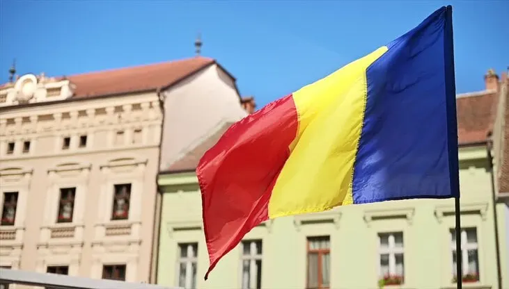 Бухарест объявил одного из российских дипломатов персоной нон грата и потребовал его выезда; румынский МИД заявил, что дипломату вручили обломки одного из сбитых беспилотников. Посол Румынии в Москве отозван для консультаций.