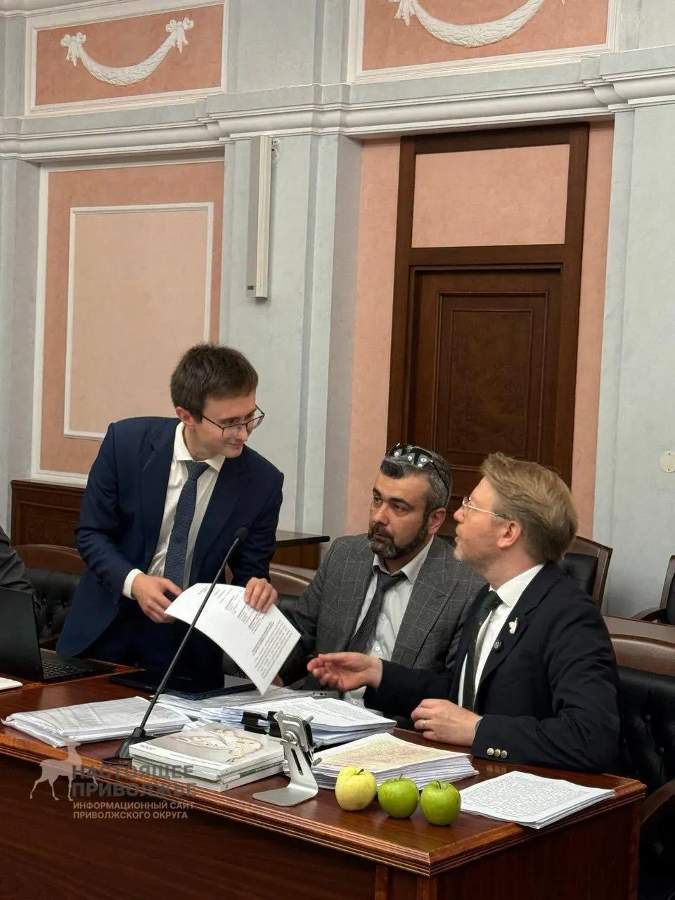 Суд указал на нарушения авторских прав и финансирования кампании; обвинения в экстремизме не рассматривались.
