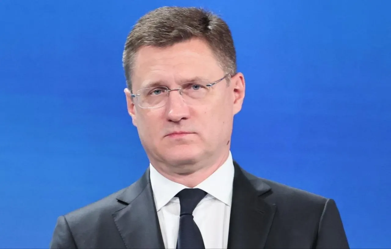 Кабмин дал поручение Минэнерго и ФАС усилить мониторинг цен на топливо на независимых заправках.