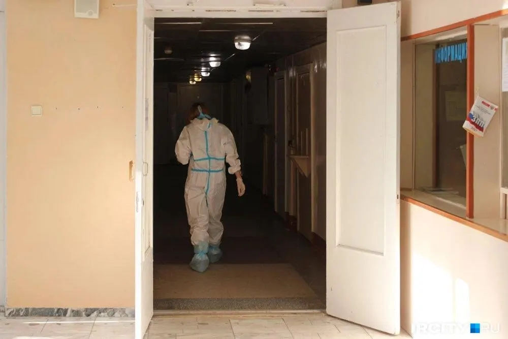 В Иркутской области зафиксирован летальный исход от заражения чумой; власти призывают не посещать заражённый район.